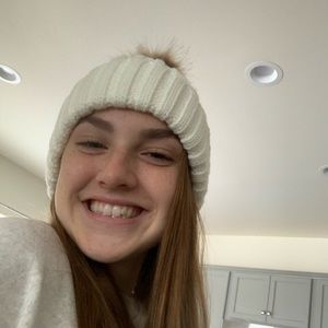 Meet your Posher, Sinead